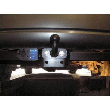 Фаркоп съемный на KIA SORENTO 2006-2009